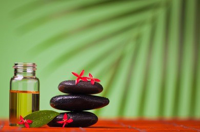 贵阳丝足会所为您带来丝足涌泉穴的方法