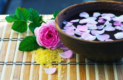 浅谈贵阳丝足会所中的灯光设计小技巧